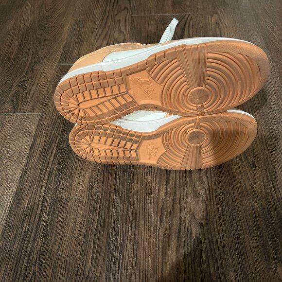 Nike Dunk Low ‘Harvest moon’ - Picture 3 of 4